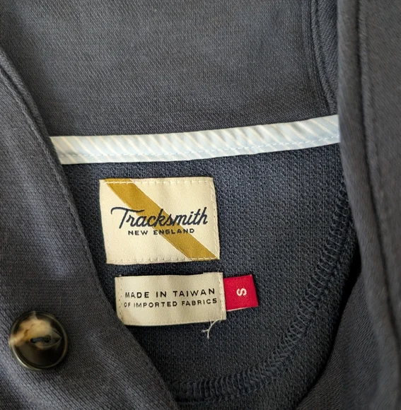 Tracksmith Merino Emil Shawl - Picture 5 of 11